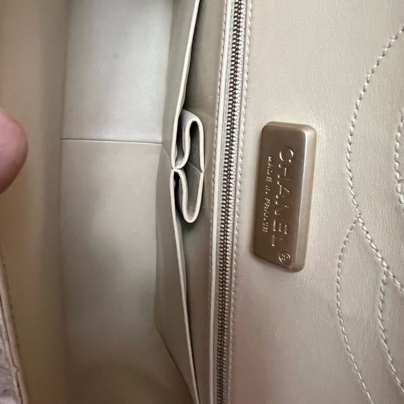 AUTHENTIC LIKE NEW LIMITED EDITION CHANEL CLASSIC IRIDESCENT PYTHON DOUBLE FLAP - Picture 12 of 12